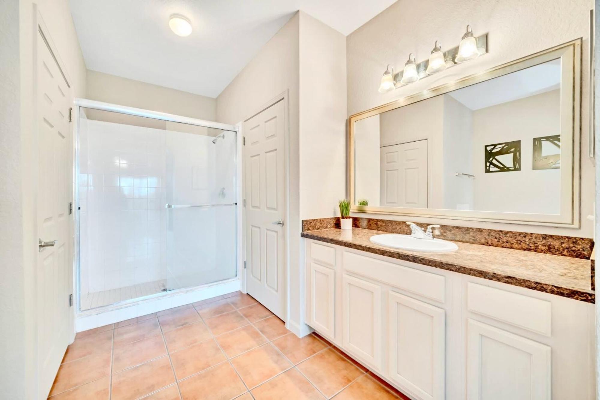 אורלנדו Spacious 2Br Condo With Pool & Hot Tub, Near Disney! מראה חיצוני תמונה